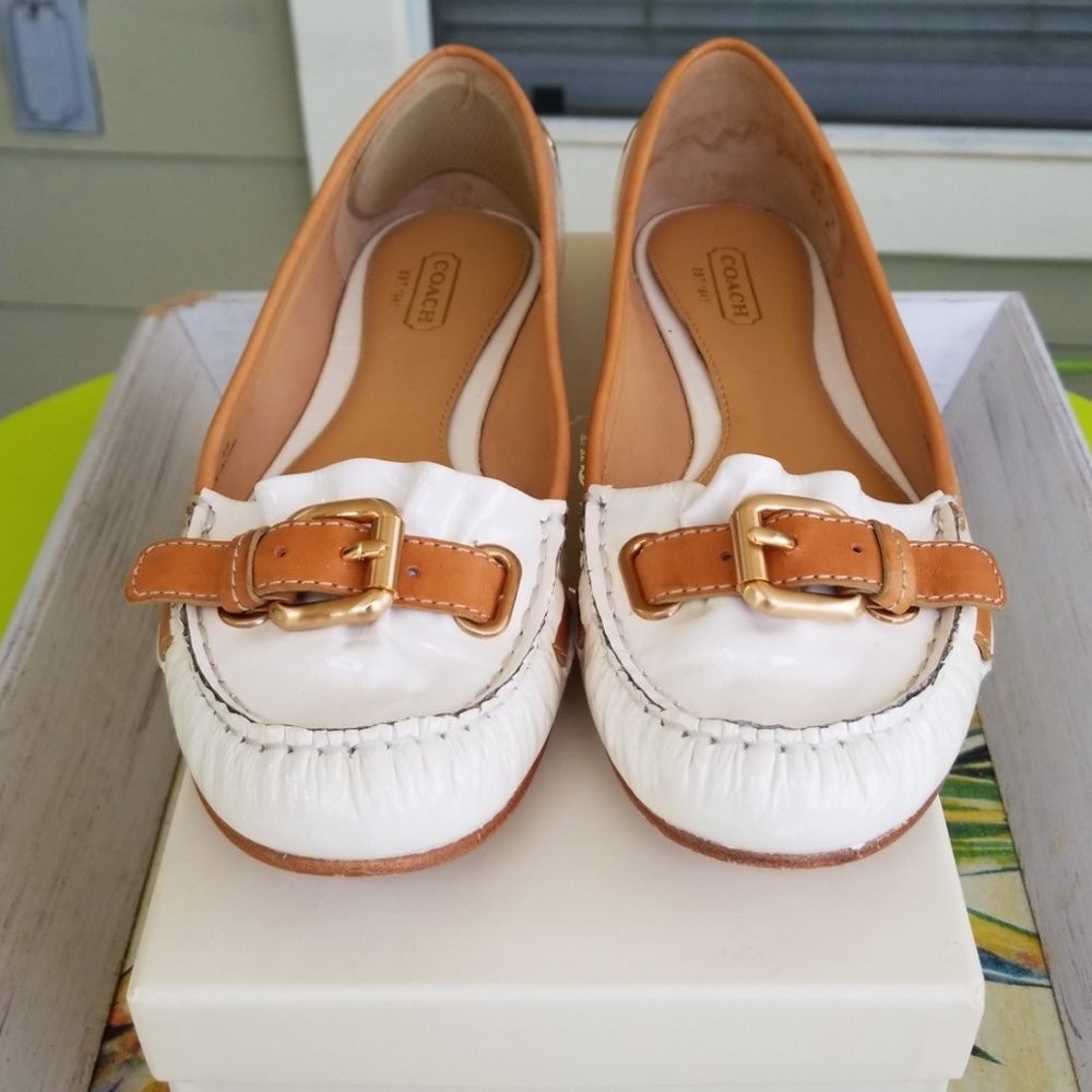Coach Flats